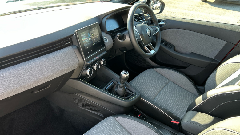 Renault Clio 1.0 TCe 90 Techno 5dr Petrol Hatchback